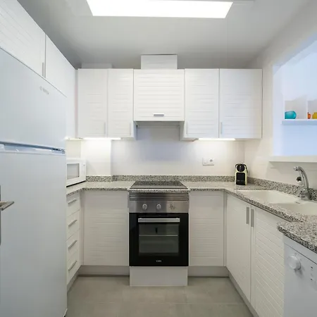 Beautiful Renovated With Views * L' Escala