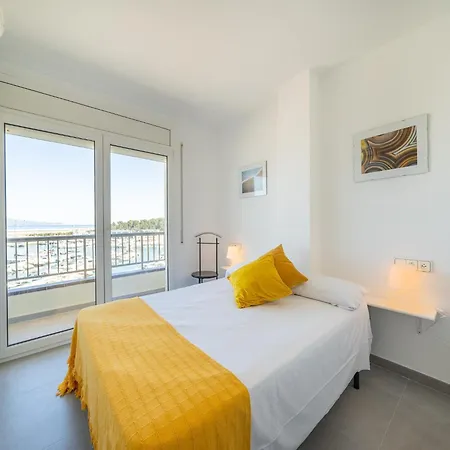 Apartment Beautiful Renovated With Views *