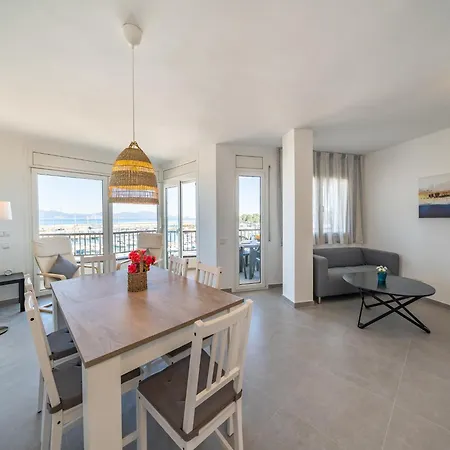 Apartment Beautiful Renovated With Views *